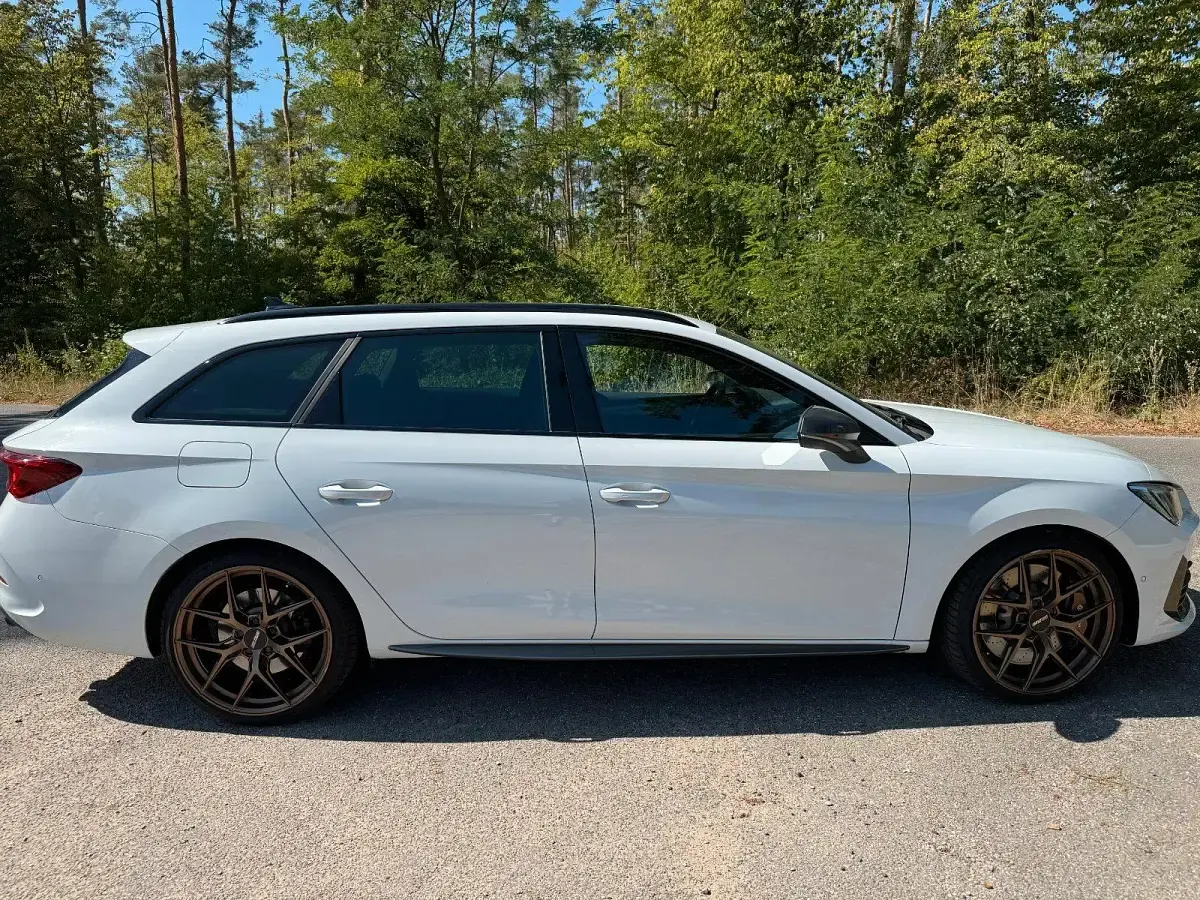 Gebraucht Cupra Leon VZ 310 PS (228 kW) 2022 Weiß Kombi