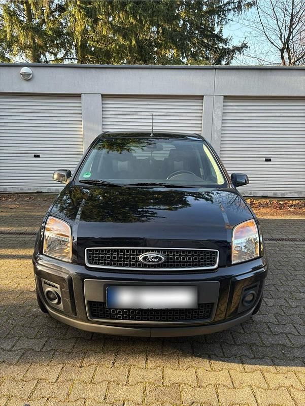 Gebraucht Ford Fusion 80 PS (58 kW) 2008 Schwarz Kleinwagen