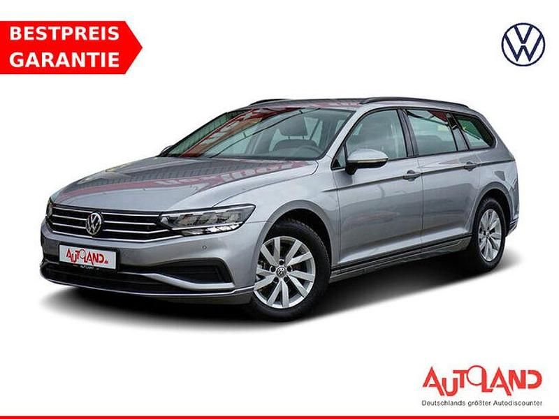 Silber Gebraucht 2020 VW Passat Kombi | 21.990 € (Superpreis) - Bild 1/4