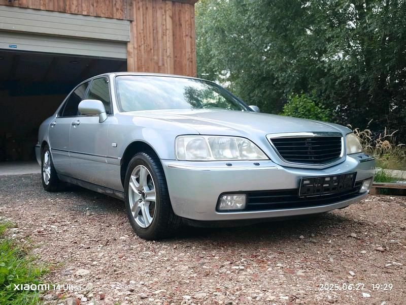 Second-hand Honda Legend 208 CP (152 kW) 2000 Argintiu Berlinǎ