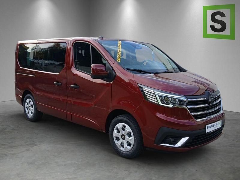Neu Renault Trafic Evolution 150 PS (110 kW) 2025 Rot Van / Kleinbus