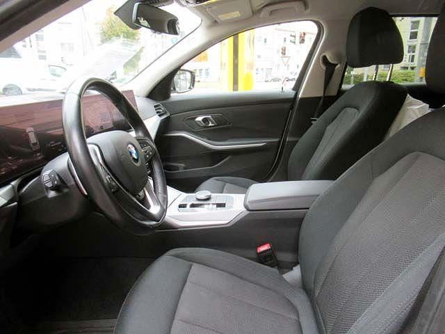 Gebraucht BMW 318 150 PS (110 kW) 2022 Weiß Kombi