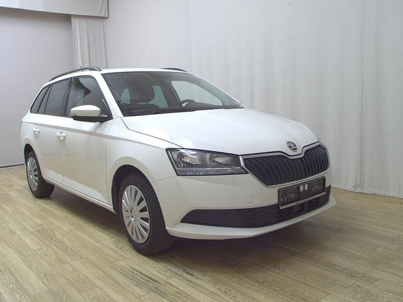 Gebraucht Skoda Fabia Ambition 95 PS (69 kW) 2020 Weiss Kombi
