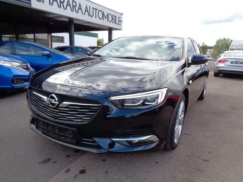 Second-hand Opel Insignia Dynamic 260 CP (191 kW) 2017 Albastru Berlinǎ