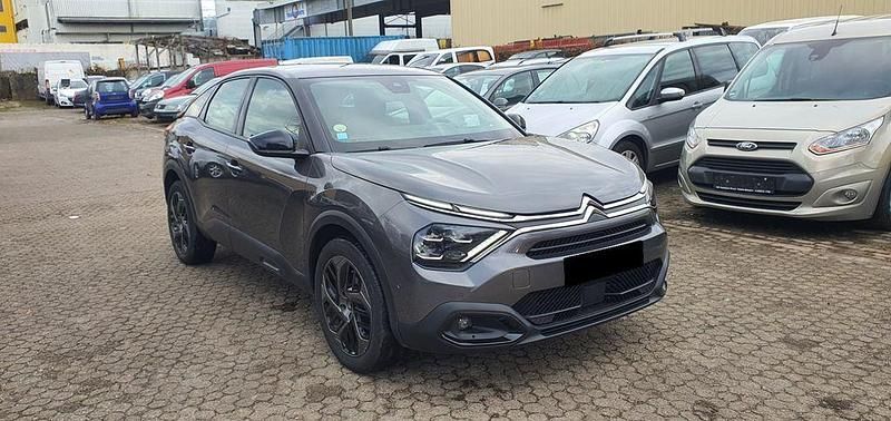 Gebraucht Citroën C4 Feel 131 PS (96 kW) 2022 Grau Limousine