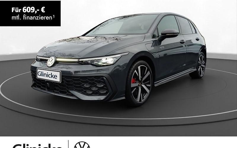Grau Neu 2026 VW Golf GTE Limousine | 51.990 € (Teuer) - Bild 1/4