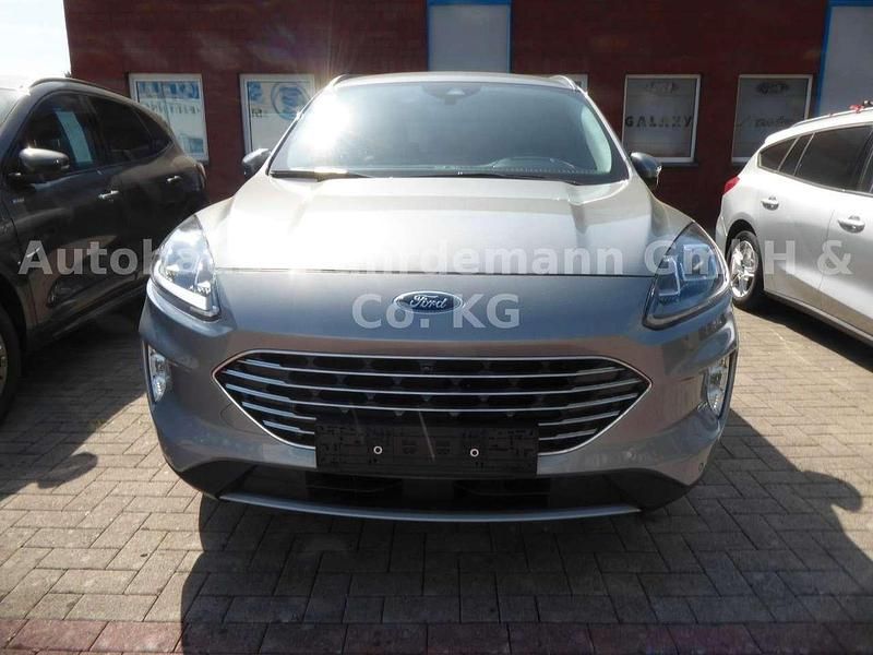 Gebraucht Ford Kuga Titanium X 152 PS (111 kW) 2022 Solarsilber SUV