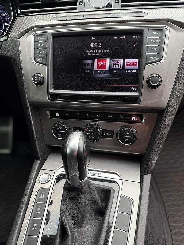 Gebraucht VW Passat Alltrack 240 PS (176 kW) 2015 Schwarz Kombi