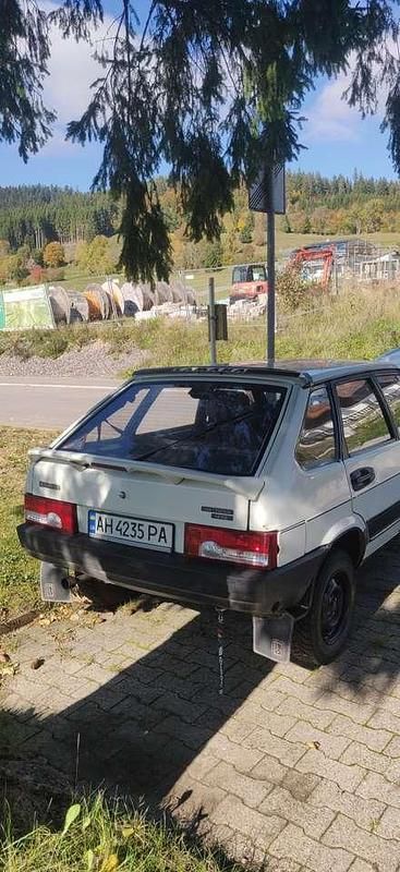 Gebraucht Lada Samara 95 PS (69 kW) 1992 Weiß Kleinwagen
