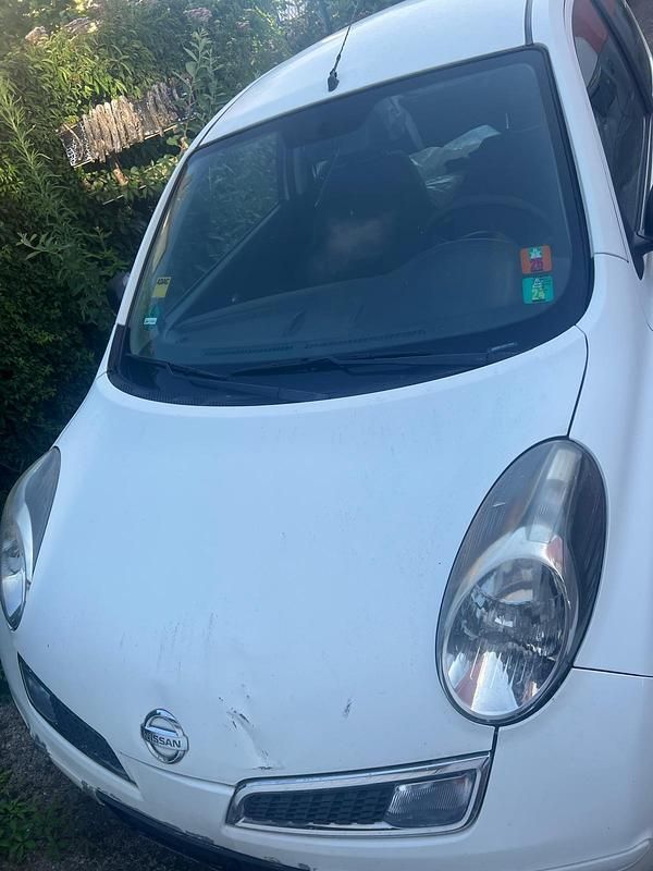 Weiß Gebraucht 2009 Nissan Micra Kleinwagen | 555 € (Superpreis) - Bild 1/4