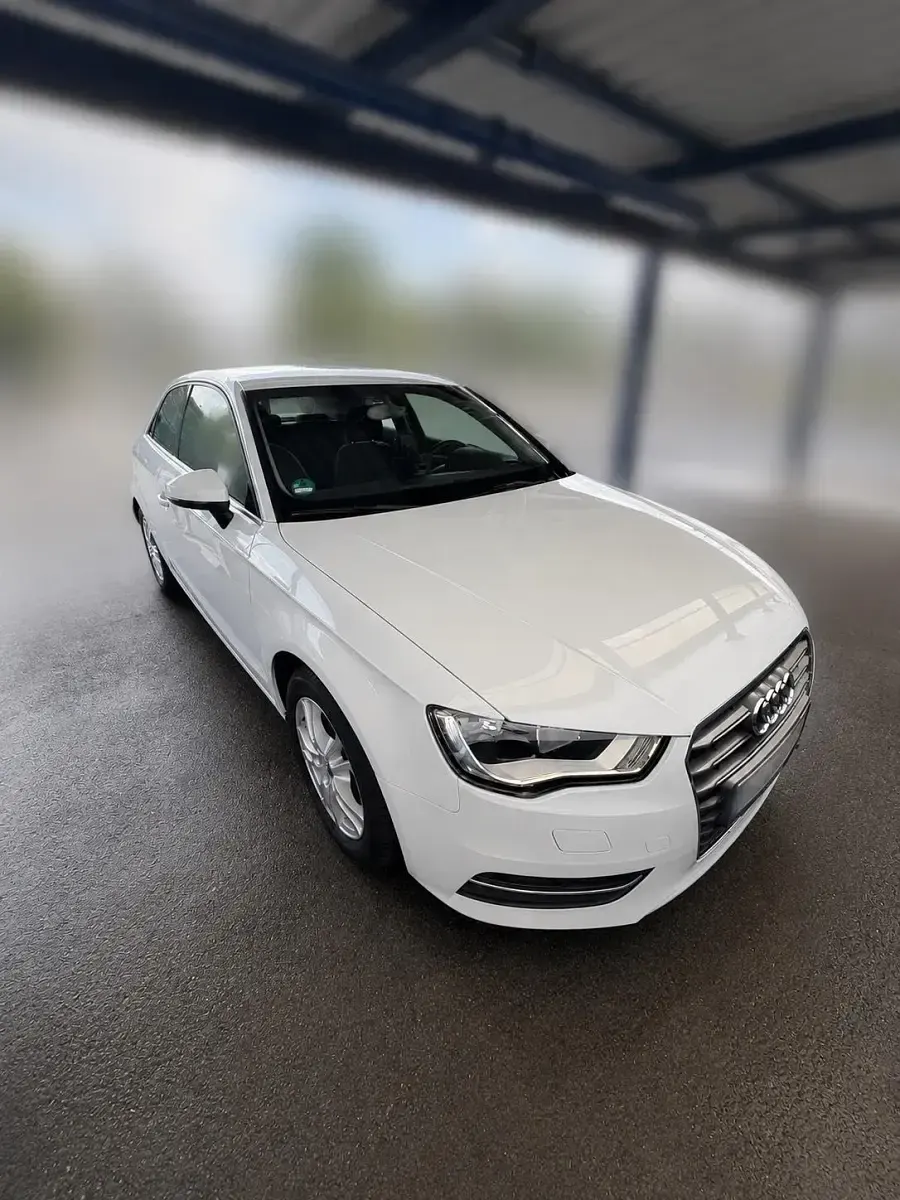 Gebraucht Audi A3 Sportback 124 PS (91 kW) 2014 Weiß Kleinwagen