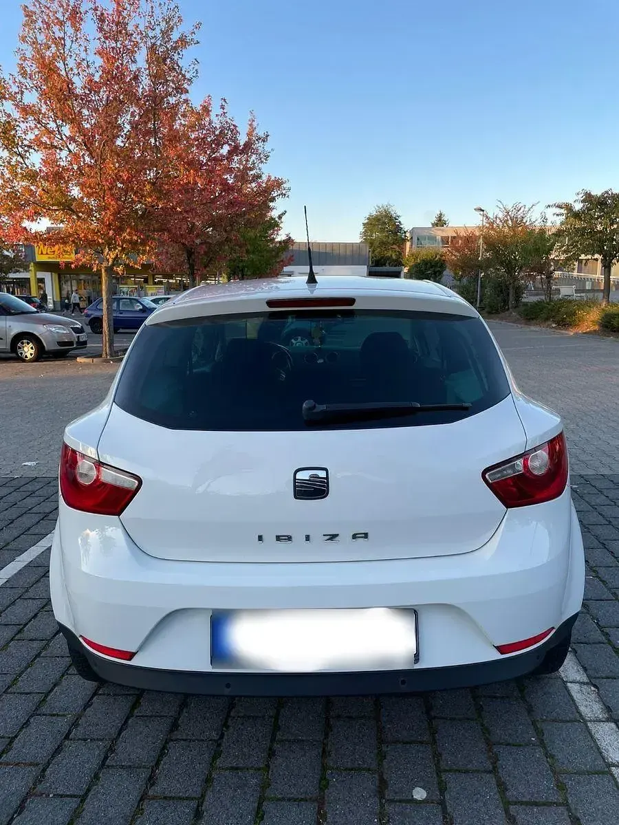 Gebraucht Seat Ibiza SC Sport 86 PS (63 kW) 2010 Weiß Kleinwagen