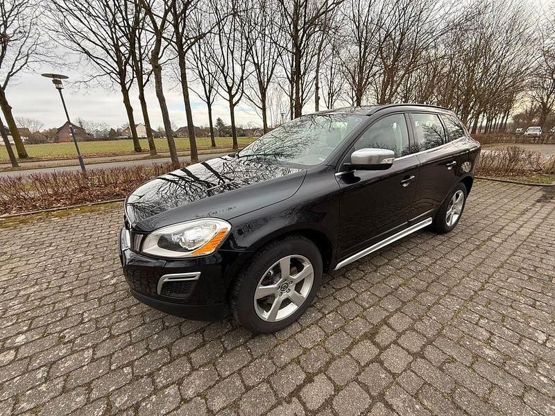 Gebraucht Volvo XC60 R-Design 215 PS (158 kW) 2012 Schwarz SUV