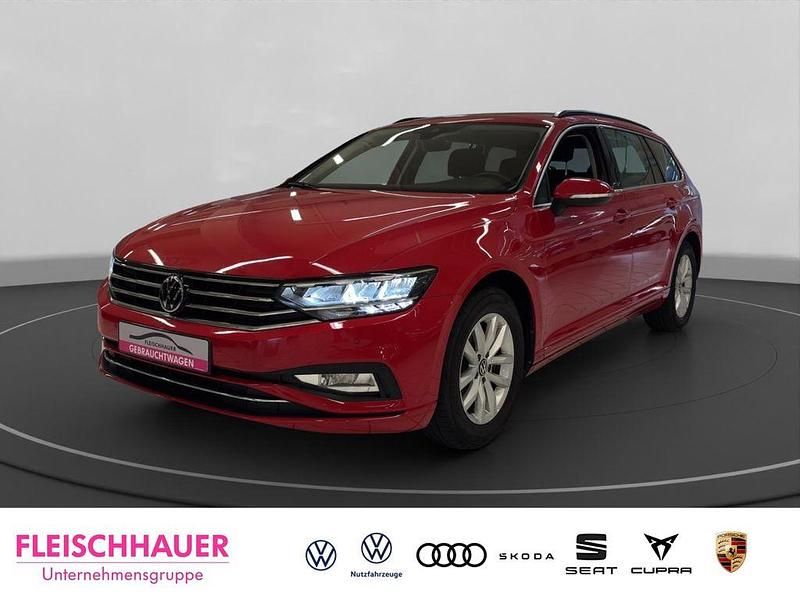 Gebraucht VW Passat Business 150 PS (110 kW) 2022 Rot Kombi