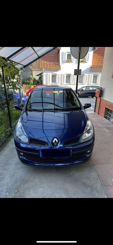 Blau Gebraucht 2006 Renault Clio III Kleinwagen | 3.000 € (Fairer Preis) - Bild 1/4