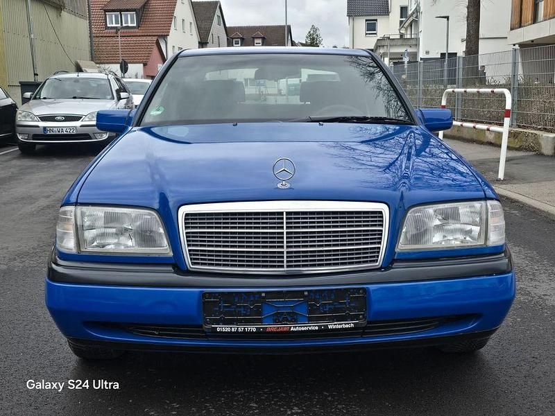 Gebraucht Mercedes C180 1996 Blau Limousine