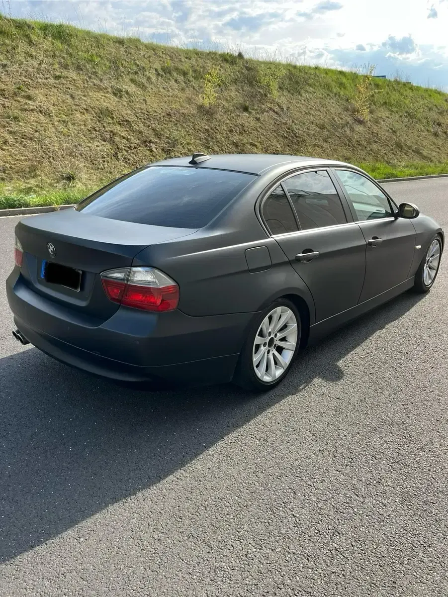 Gebraucht BMW 325 218 PS (160 kW) 2005 Limousine