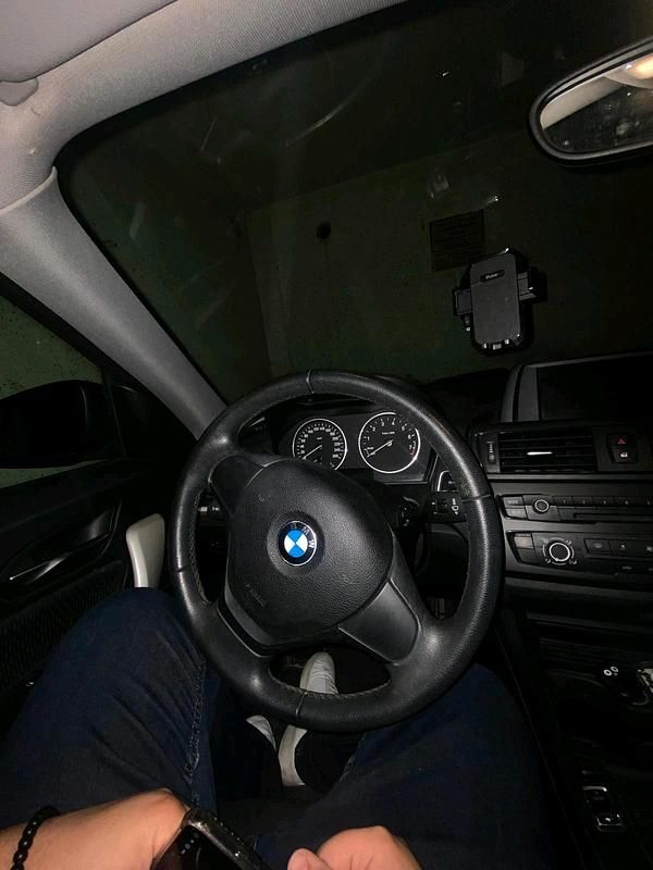 Gebraucht BMW 114 102 PS (75 kW) 2013 Schwarz Kleinwagen