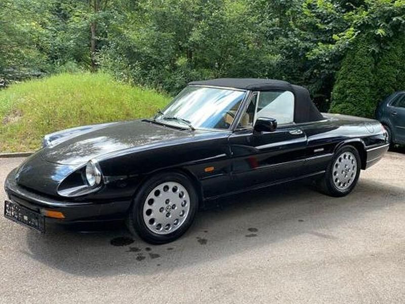 Schwarz Gebraucht 1990 Alfa Romeo Spider Cabrio | 26.000 € - Bild 1/4