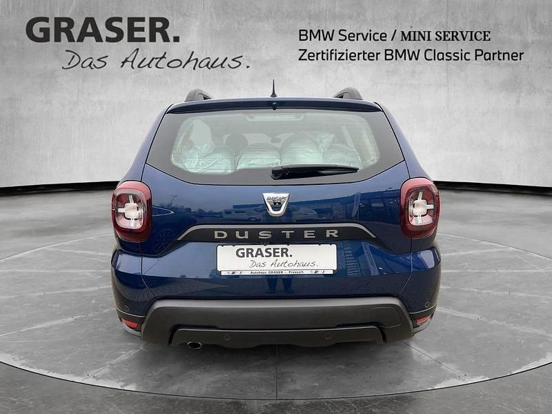 Gebraucht Dacia Duster 109 PS (80 kW) 2018 Blau Limousine