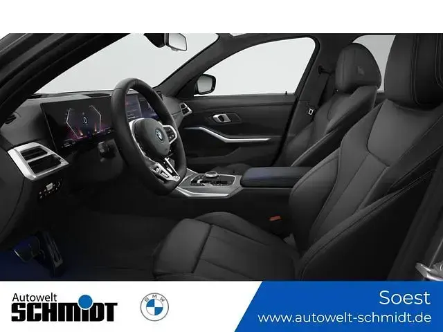 Gebraucht BMW 330e M Sport 292 PS (214 kW) 2026 Schwarz Kombi
