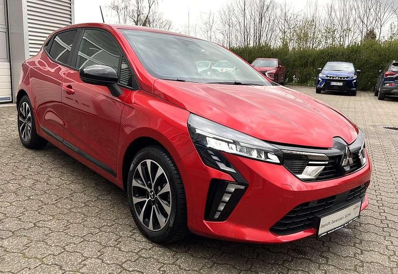 Gebraucht Mitsubishi Colt Plus 67 PS (49 kW) 2024 Aurorarot (m) Kleinwagen