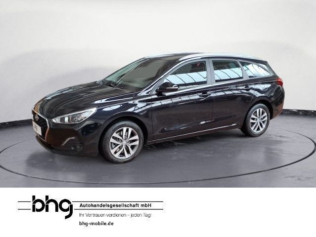 Schwarz Gebraucht 2019 Hyundai i30 Kombi | 12.490 € (Guter Preis) - Bild 1/4