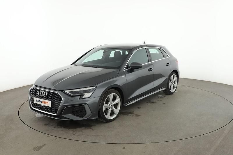 Grau Gebraucht 2021 Audi A3 S-Line Limousine | 28.230 € (Fairer Preis) - Bild 1/3