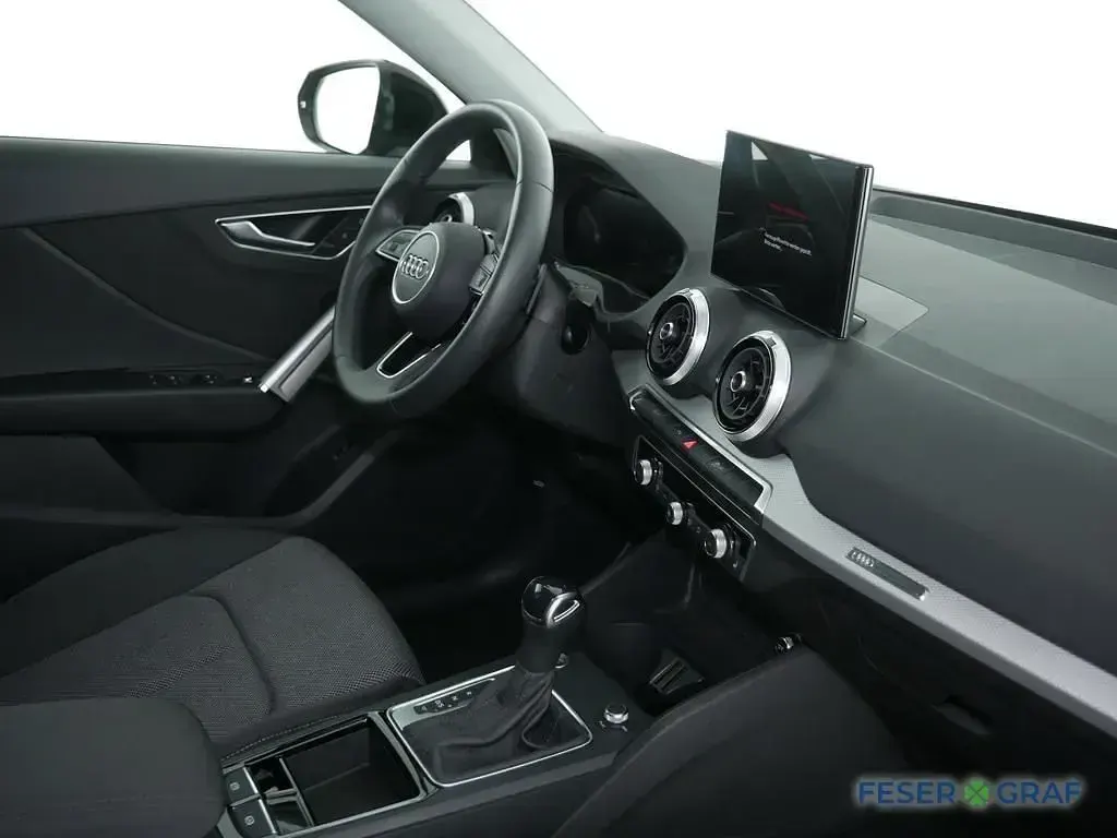 Gebraucht Audi Q2 Advanced 150 PS (110 kW) 2025 Brillantschwarz SUV