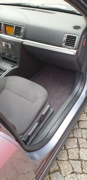 Gebraucht Opel Vectra 140 PS (102 kW) 2007 Silber Limousine