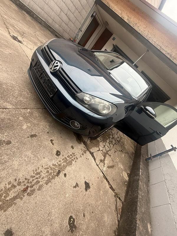 Second-hand VW Golf VI 122 CP (89 kW) 2011 Albastru Hatchback