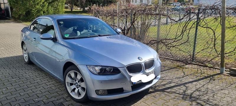 Blau Gebraucht 2009 BMW 325 Cabriolet Cabrio | 12.999 € (Fairer Preis) - Bild 1/4