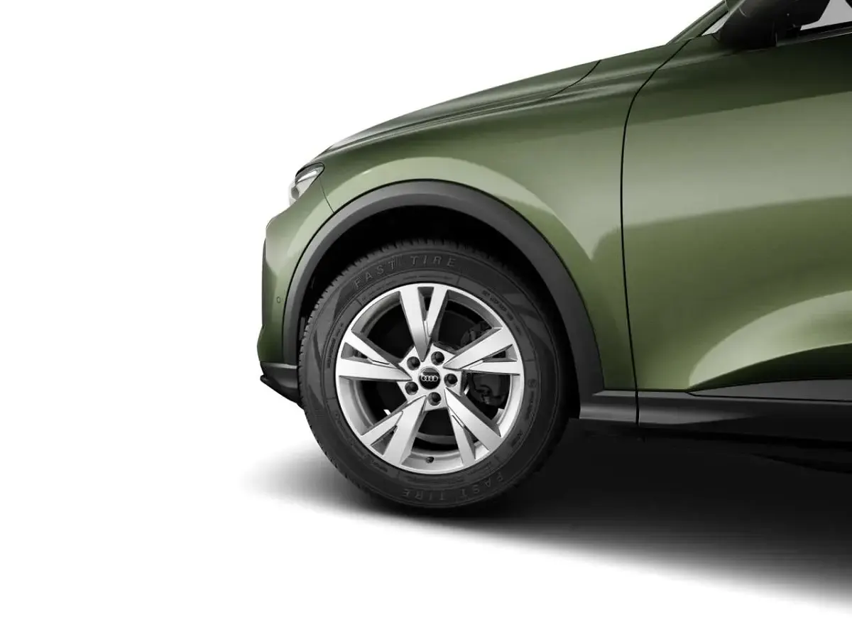 Gebraucht Audi Q5 Advanced 204 PS (150 kW) 2026 Distriktgrün metallic SUV
