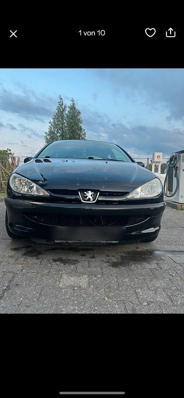 Schwarz Gebraucht 2002 Peugeot 206 Kleinwagen | 980 € (Fairer Preis) - Bild 1/4