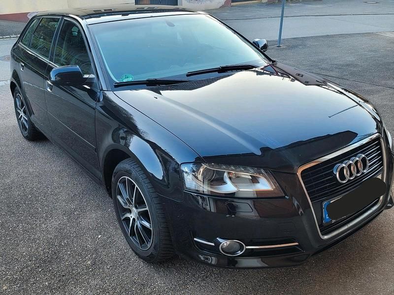 Gebraucht Audi A3 140 PS (102 kW) 2012 Schwarz Kleinwagen