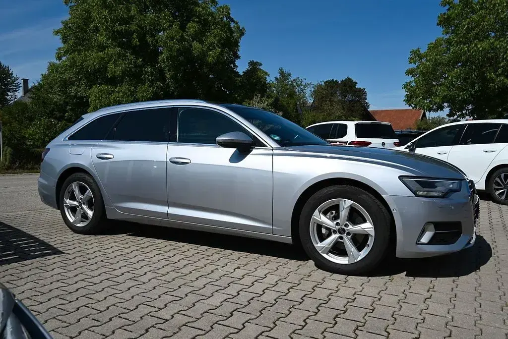 Gebraucht Audi A6 Sport 204 PS (150 kW) 2023 Silber Kombi