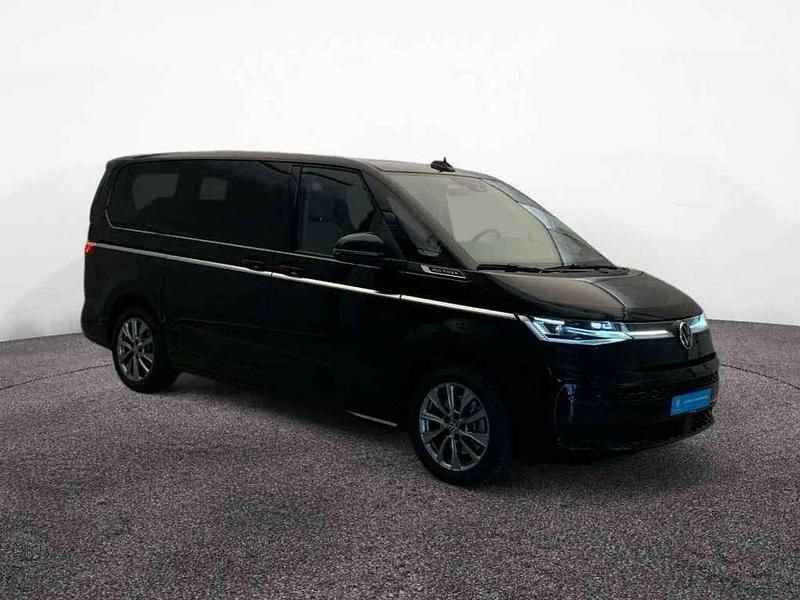Second-hand VW Multivan Style 245 CP (180 kW) 2025 Negru Monovolum