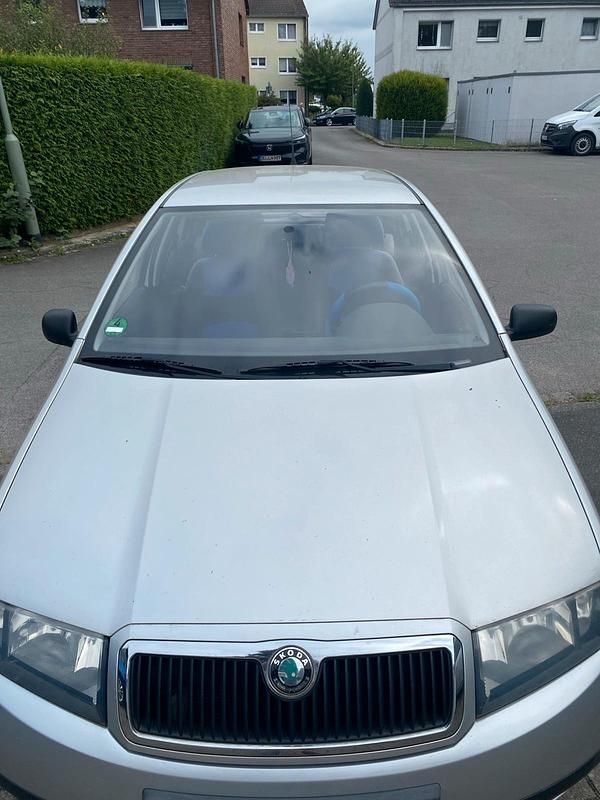 Silber Gebraucht 2005 Skoda Fabia Kleinwagen | 1.000 € (Guter Preis) - Bild 1/4