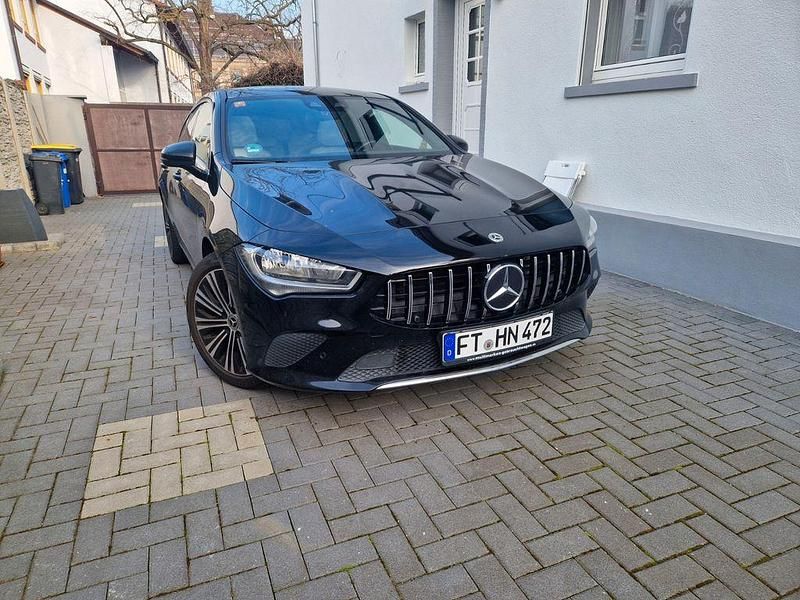 Schwarz Gebraucht 2021 Mercedes CLA220 Shooting Brake Kombi | 24.000 € (Superpreis) - Bild 1/4