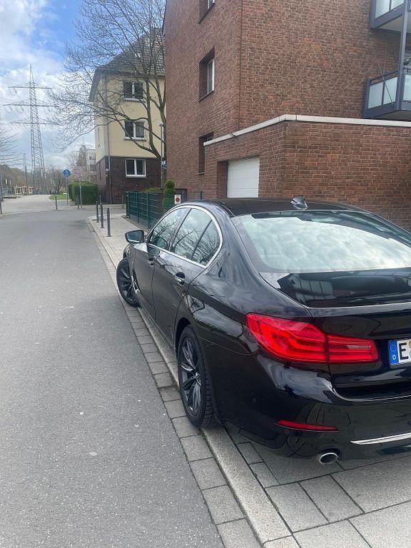 Gebraucht BMW 530 Luxury Line 258 PS (189 kW) 2018 Schwarz Limousine