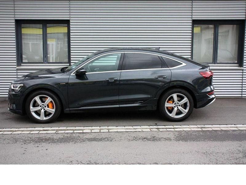 Gebraucht Audi e-tron Sportback Advanced Plus 230 kW (313 PS) 2022 Grau SUV