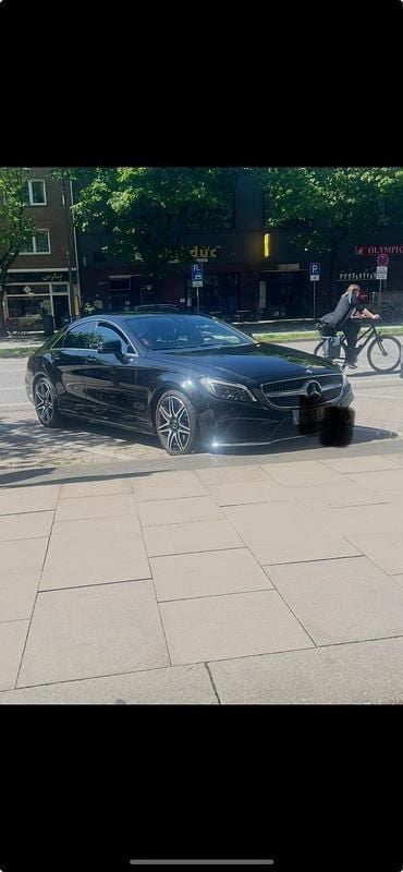 Schwarz Gebraucht 2014 Mercedes CLS350 AMG line Coupé | 22.000 € (Fairer Preis) - Bild 1/4