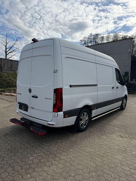 Gebraucht Mercedes Sprinter 163 PS (119 kW) 2018 Weiß Van