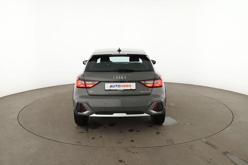 Gebraucht Audi A1 150 PS (110 kW) 2025 Grau Limousine