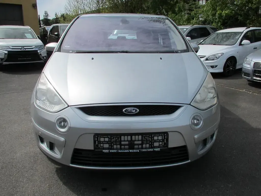 Używany Ford S-MAX Titanium 140 KM (102 kW) 2009 Srebrny Minivan