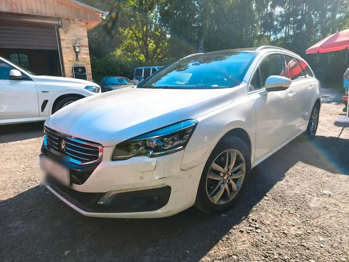 Gebraucht Peugeot 508 150 PS (110 kW) 2017 Weiß Kombi