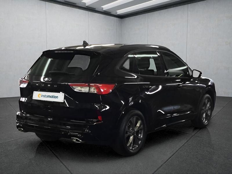 Gebraucht Ford Kuga 150 PS (110 kW) 2024 Schwarz SUV