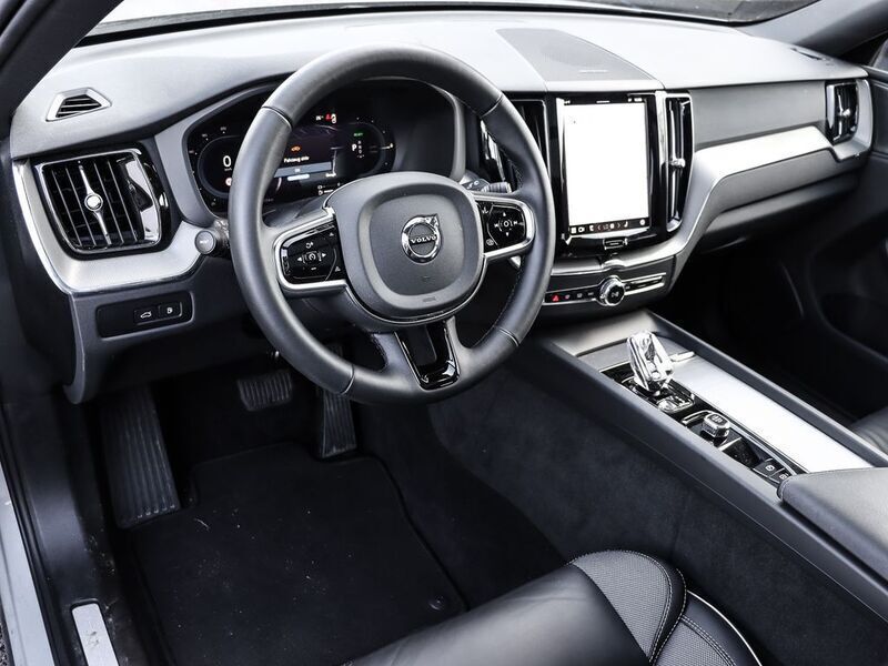 Gebraucht Volvo XC60 Plus 455 PS (334 kW) 2024 Vapour grey / metallic SUV