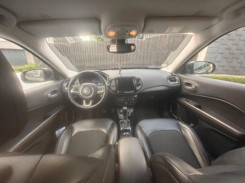 Gebraucht Jeep Compass Limited 170 PS (125 kW) 2019 Schwarz SUV