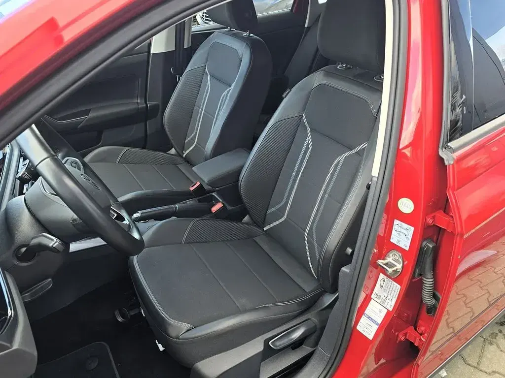 Gebraucht VW Taigo Style 110 PS (80 kW) 2022 Kings red metallic SUV